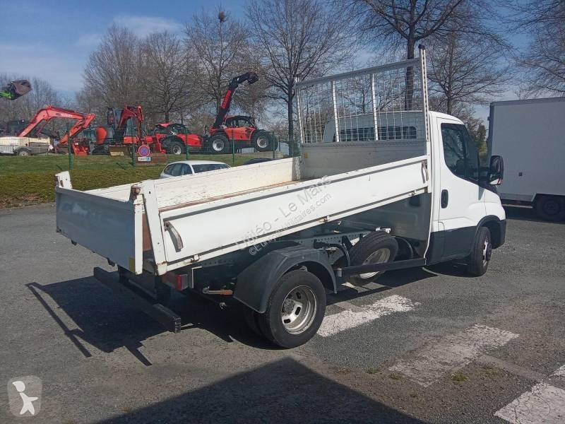 Véhicule utilitaire Iveco