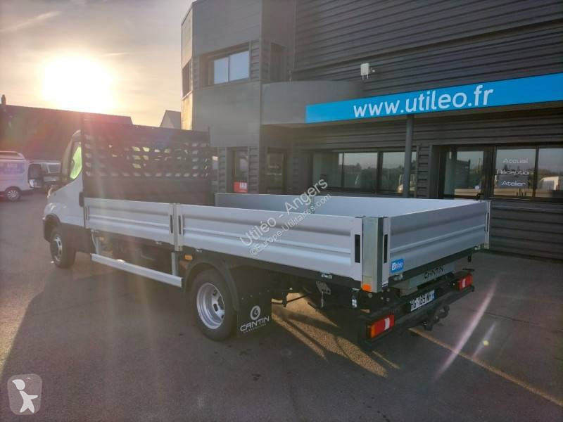 Véhicule utilitaire Iveco