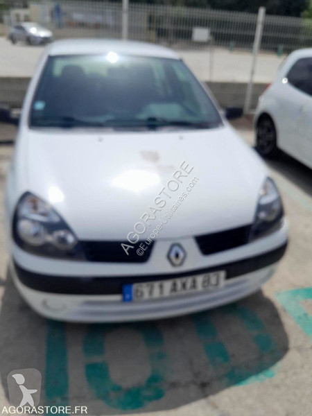 Véhicule utilitaire Renault CLIO