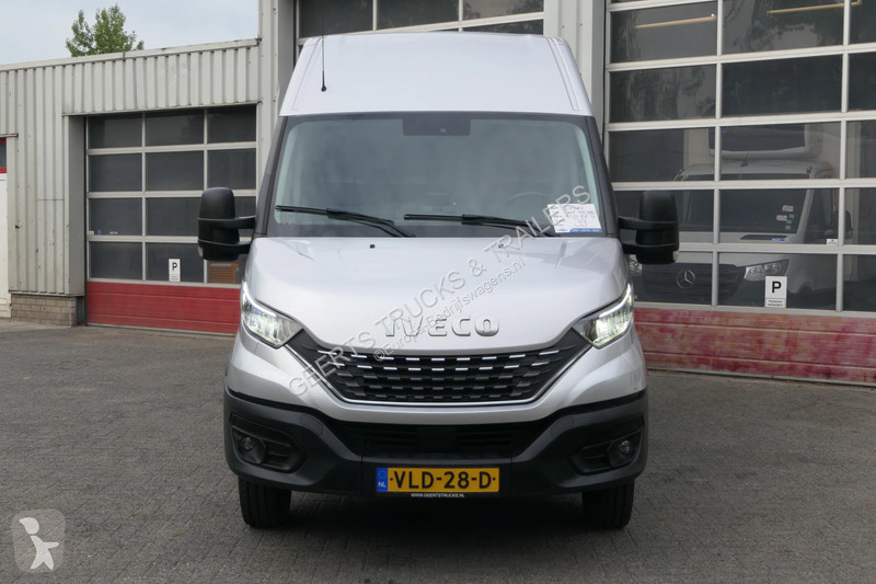 Bedrijfswagen Iveco 40C180 | L2H2 | Double...