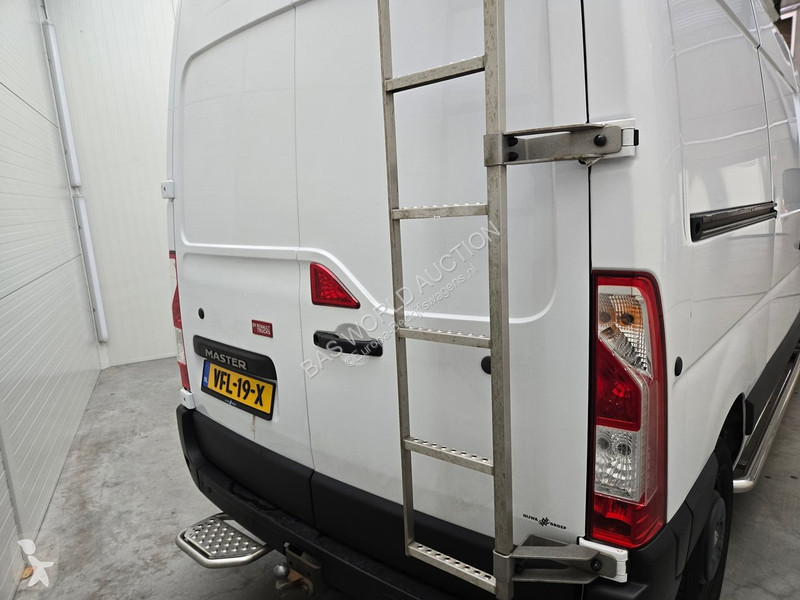 Bedrijfswagen Renault T35 2.3 dCi L2H2