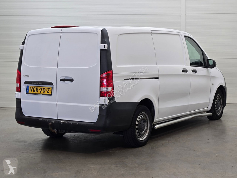 Véhicule utilitaire Mercedes 111 CDI Lang