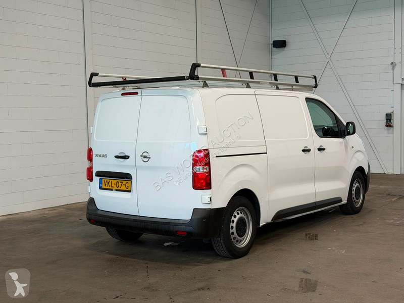 Véhicule utilitaire Opel 1.5 CDTI L2H1 Edition