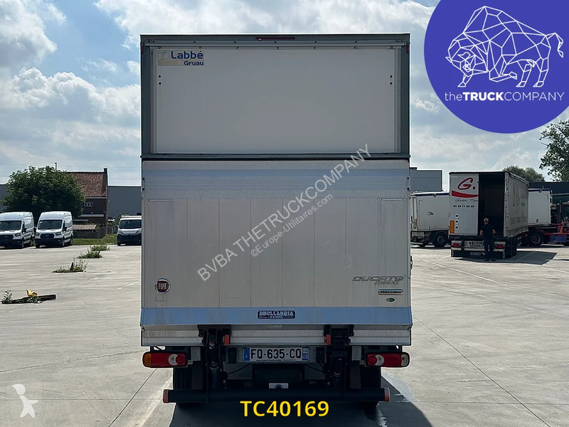 Bedrijfswagen Fiat 160cv caisse hayon