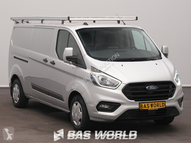 Véhicule utilitaire Ford 130PK