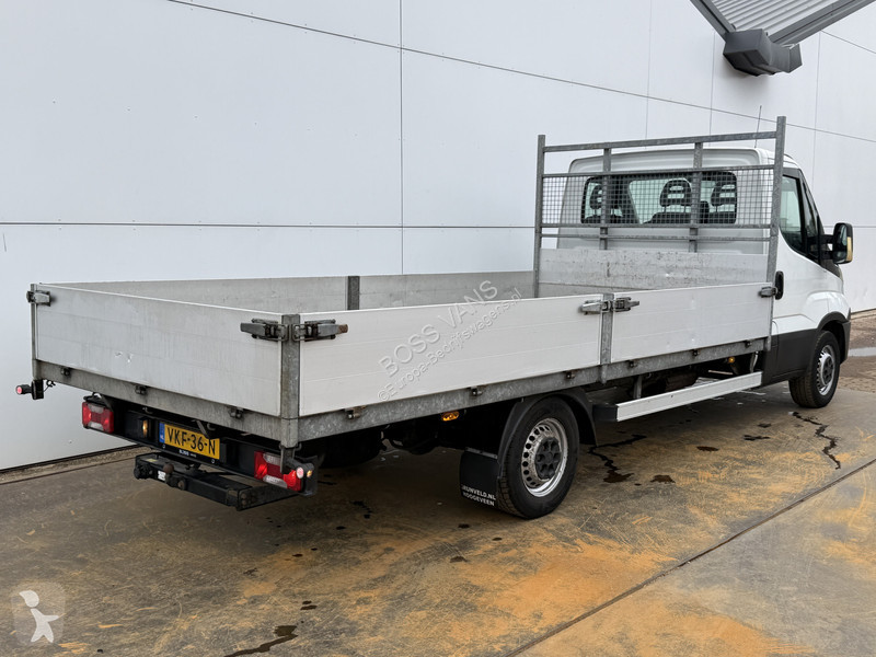 Bedrijfswagen Iveco 35S15 3.0 L4 Open laadbak...