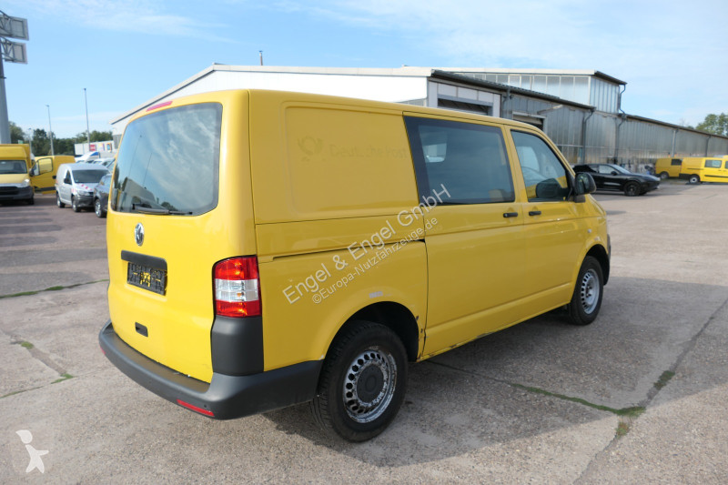 Véhicule utilitaire Volkswagen T5 Transporter...