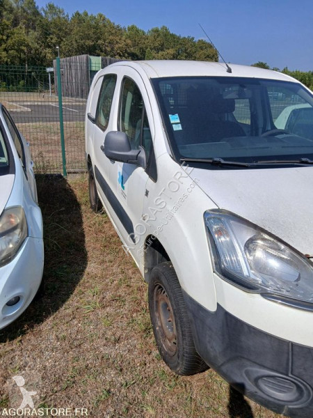 Véhicule utilitaire Citroën BERLINGO