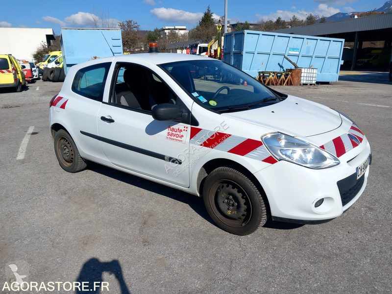 Véhicule utilitaire Renault CLIO