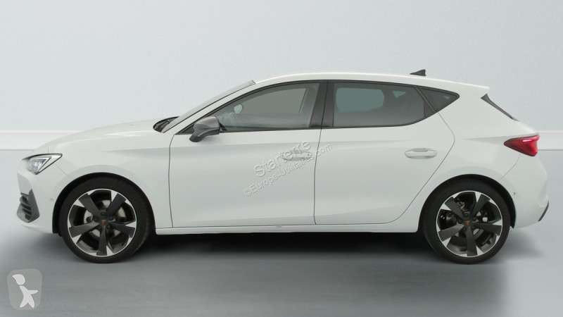 Véhicule utilitaire Cupra  LEON
