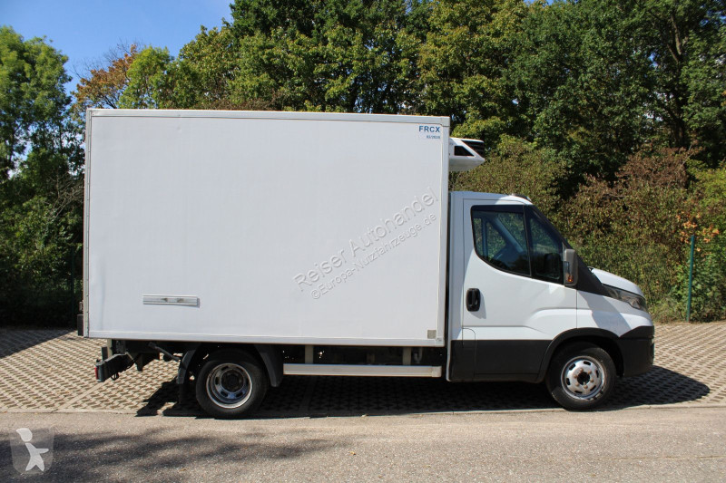 Bedrijfswagen Iveco 35C13 Kühlkoffer Carrier...