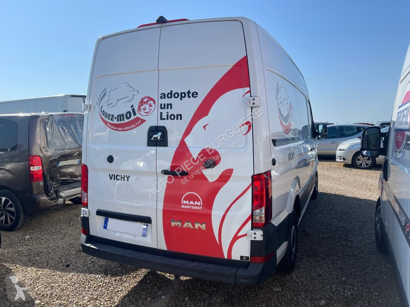 Bedrijfswagen MAN 2.0 TDi 140 / GW223