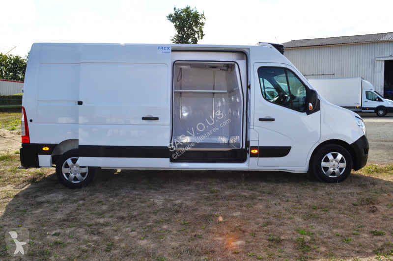Лекотоварен автомобил Nissan NISSAN INTERSTAR...