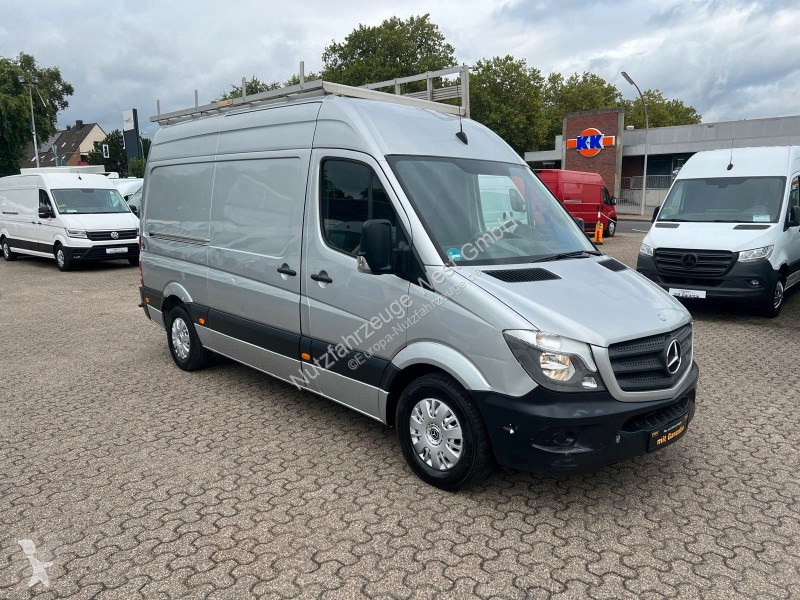 Bedrijfswagen Mercedes 313/316...