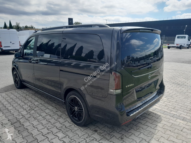 Bedrijfswagen Mercedes
