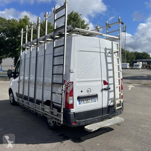 Лекотоварен автомобил Opel  Movano