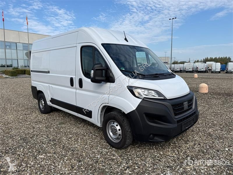 Комерційні автомобілі Fiat 2.2 Mjet