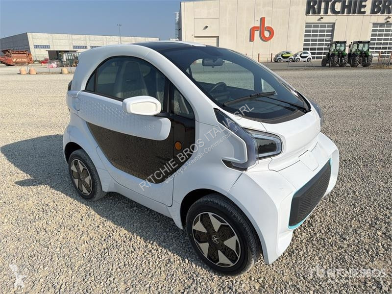 Коммерческий автомобиль  XEV Yoyo Electric...