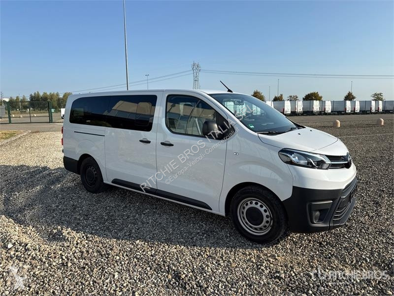 Furgoneta Toyota Proace