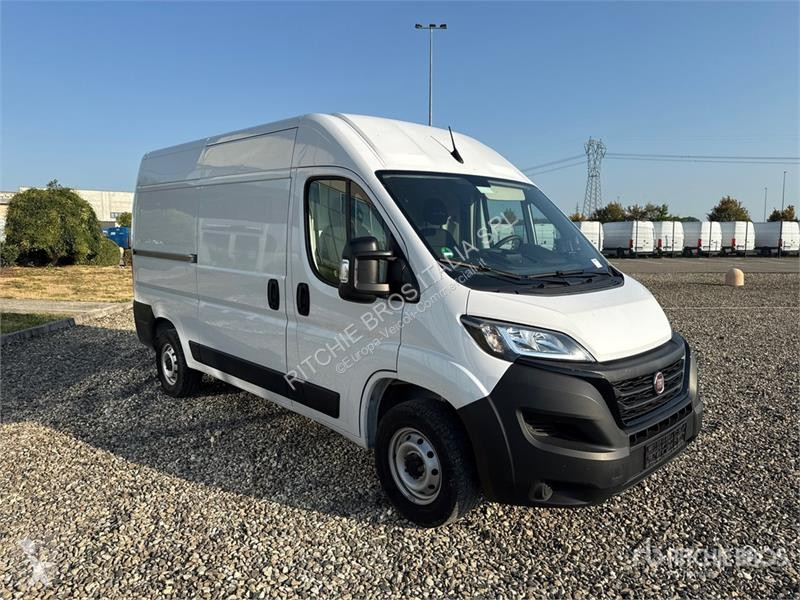 Комерційні автомобілі Fiat