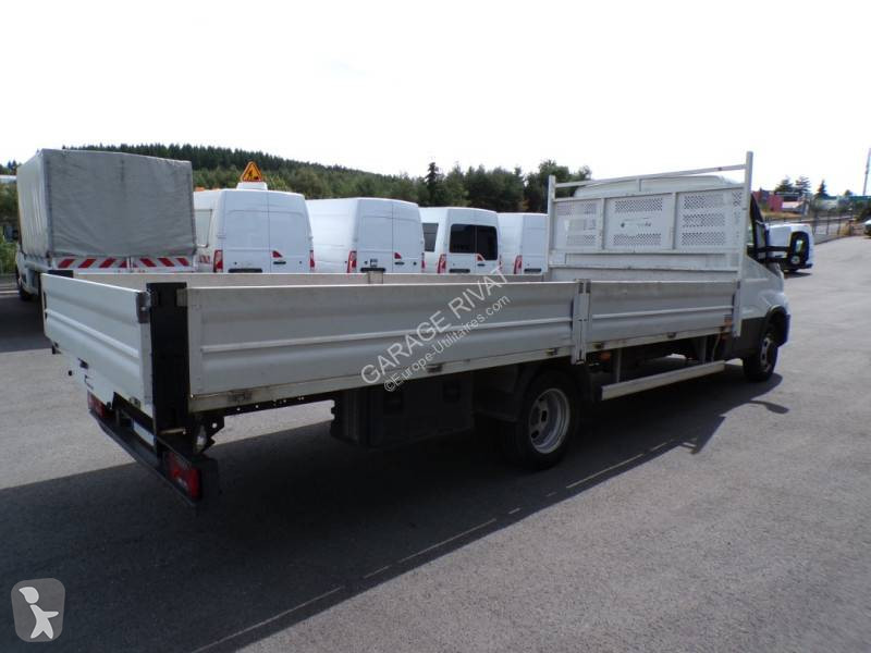 Véhicule utilitaire Iveco