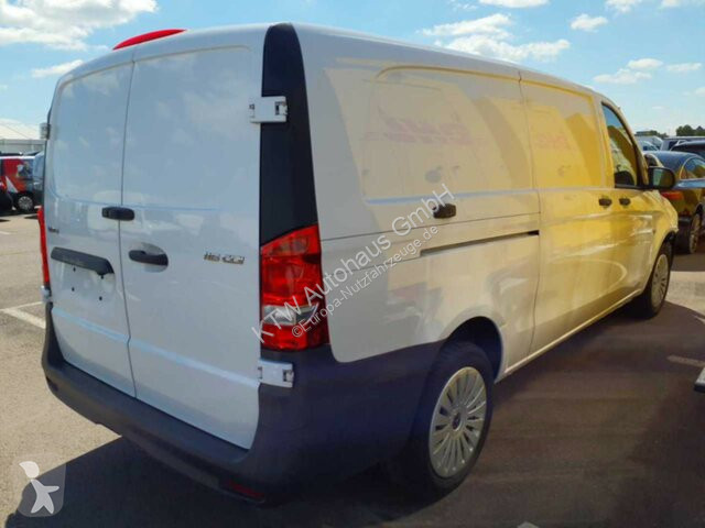 Véhicule utilitaire Mercedes Vito116CDI KA...