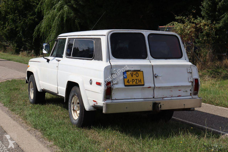Furgoneta Jeep Chief
