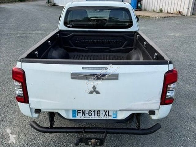 Furgoneta Mitsubishi