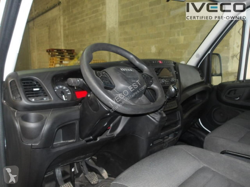 Véhicule utilitaire Iveco CCb 35C16H 3.0L -...