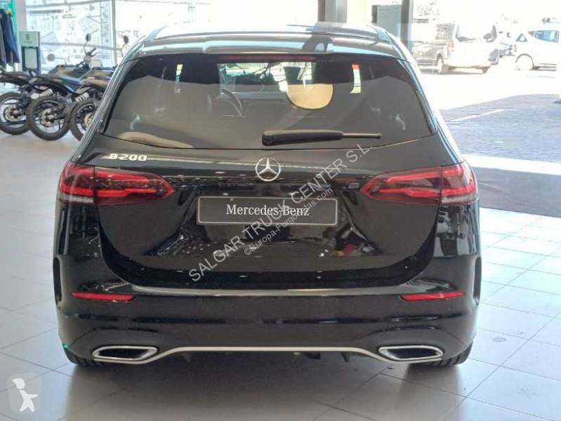 Комерційні автомобілі Mercedes 200