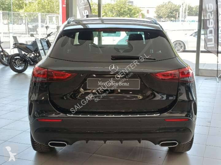 Комерційні автомобілі Mercedes