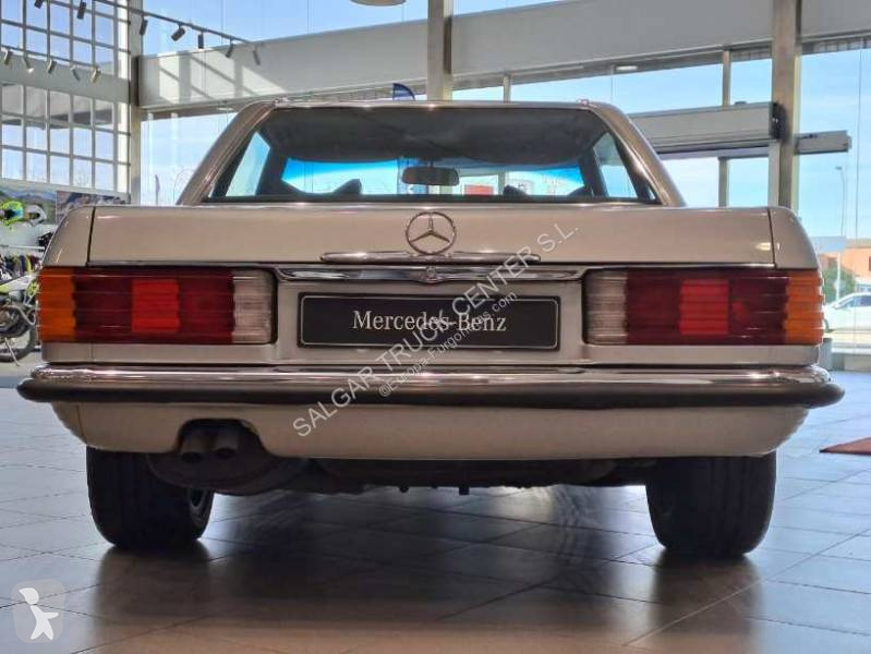 Furgoneta Mercedes