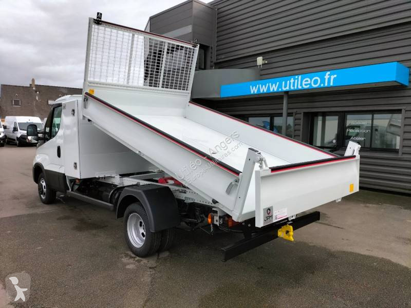 Véhicule utilitaire Iveco