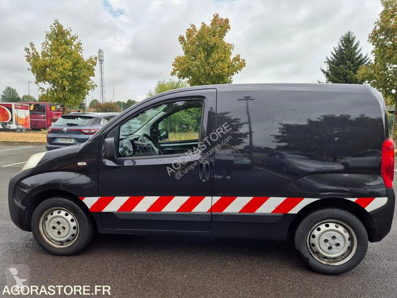 Комерційні автомобілі Peugeot BIPPER