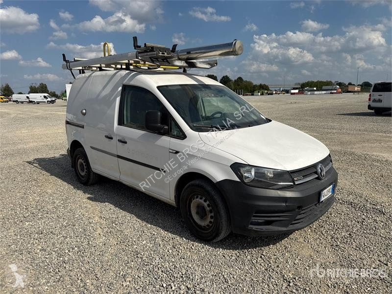 Комерційні автомобілі Volkswagen Cargo Van