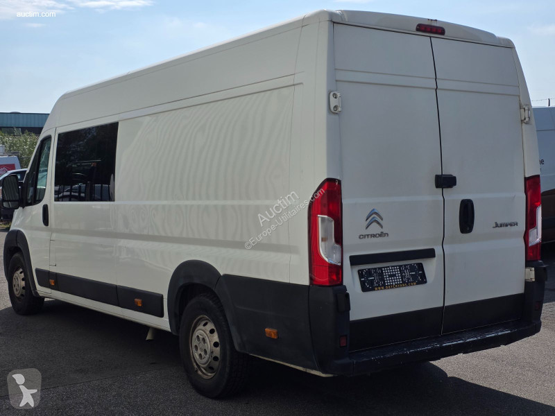 Комерційні автомобілі Citroën jumper