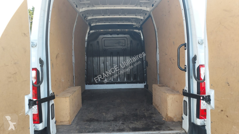 Veículo utilitário Renault MASTER III FG F3300...