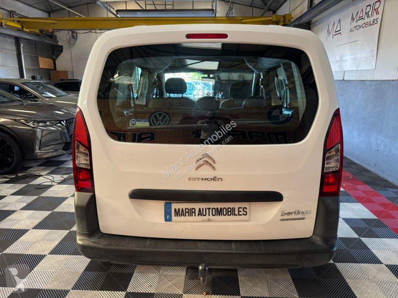 Лекотоварен автомобил Citroën BERLINGO