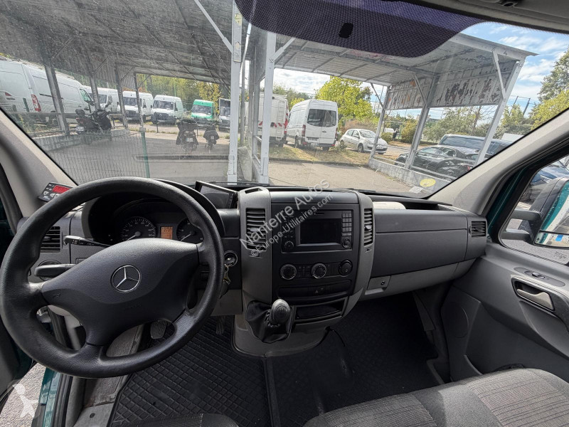 Комерційні автомобілі Mercedes SPRINTER CCB...