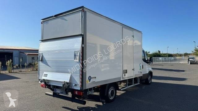 Furgoneta Iveco