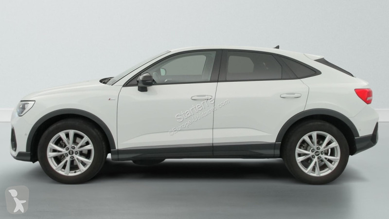 Véhicule utilitaire Audi Q3