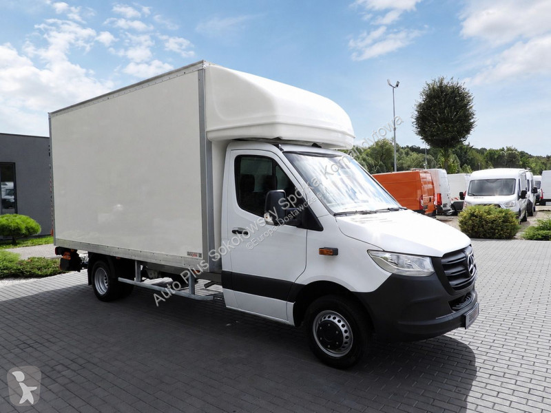 Furgoneta Mercedes 515
