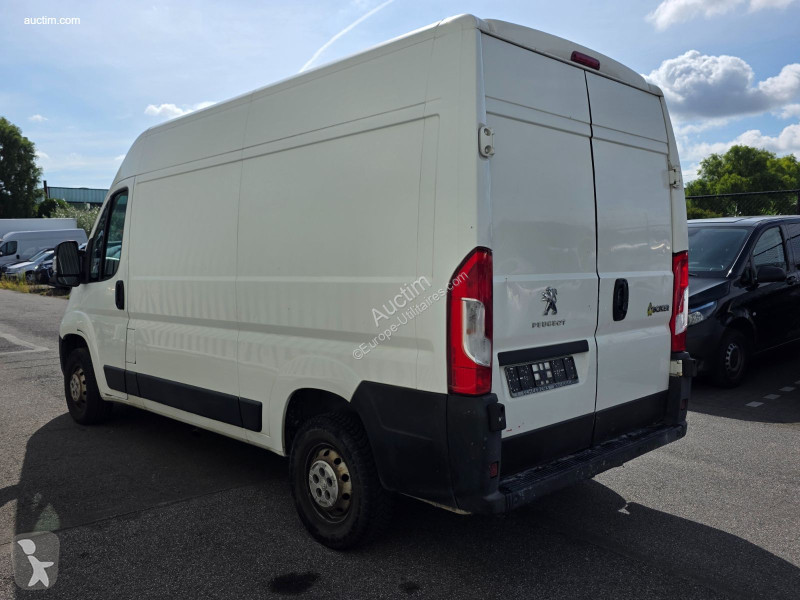 Furgoneta Peugeot boxer