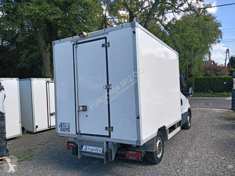Furgoneta Iveco 29S12