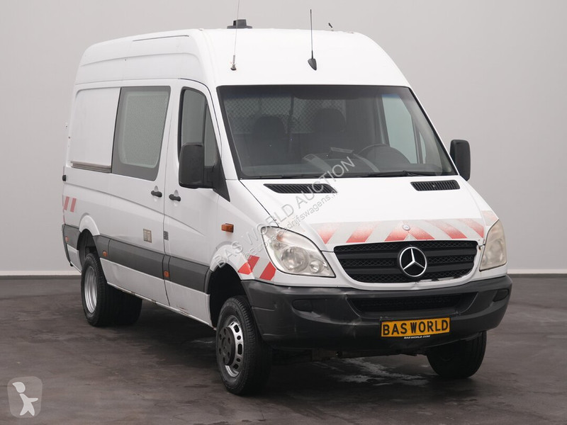 Лекотоварен автомобил Mercedes 516 CDI