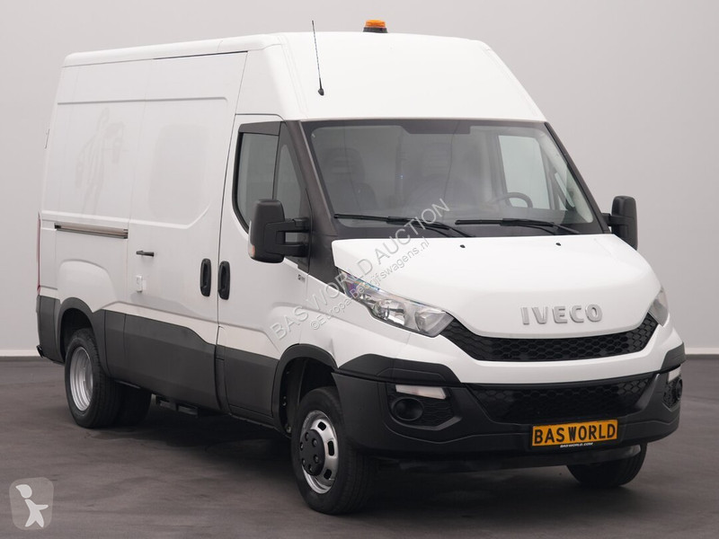 Furgoneta Iveco 35C13