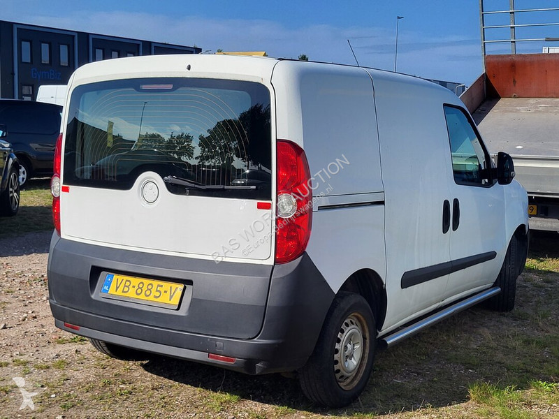 Furgoneta Opel 90pk
