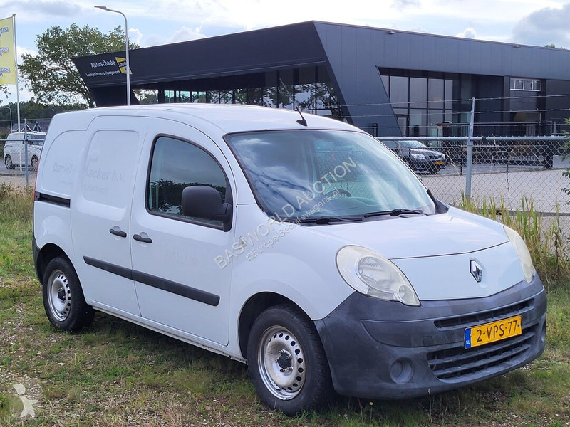 Furgoneta Renault 75PK