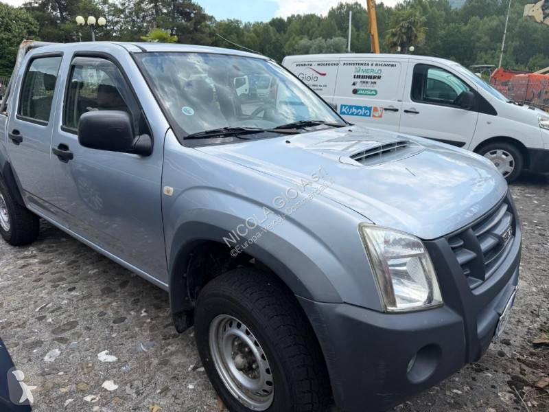 Furgoneta Isuzu