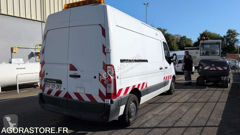 Лекотоварен автомобил Renault MASTER